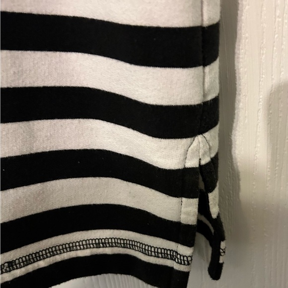 CATALINA Black and White Striped Sleeveless Top With Hoodie - Picture 2 of 7